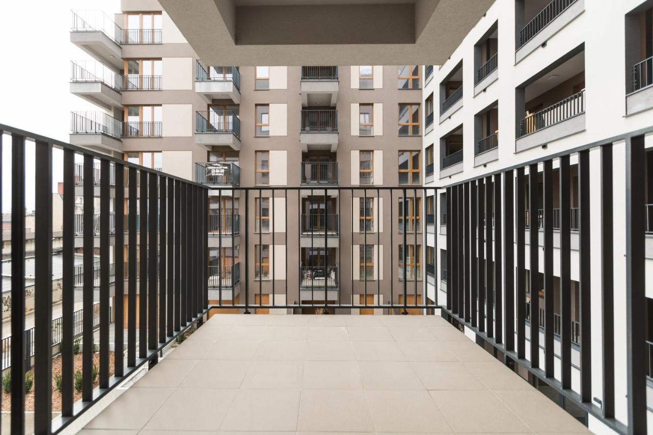 Luksusowy Apartament Przy Targach Poznan Exterior photo
